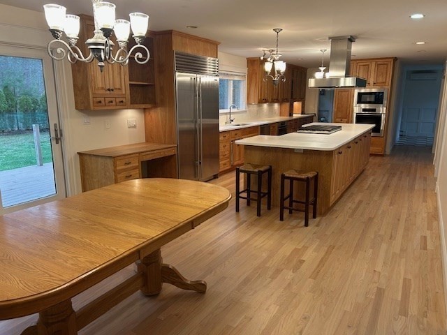 16 Salt Meadow Ln