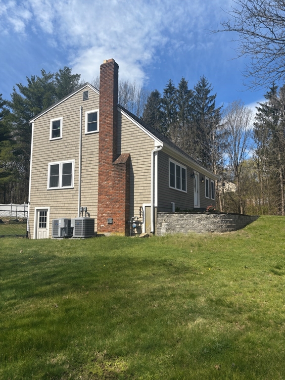 48 Big Rock Ln