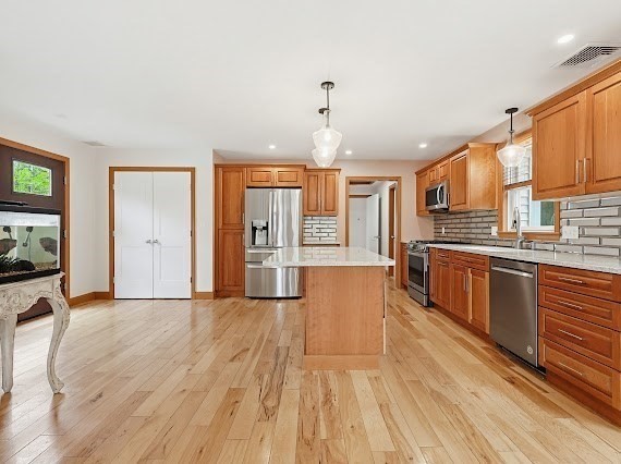 22 Kwedar Ave