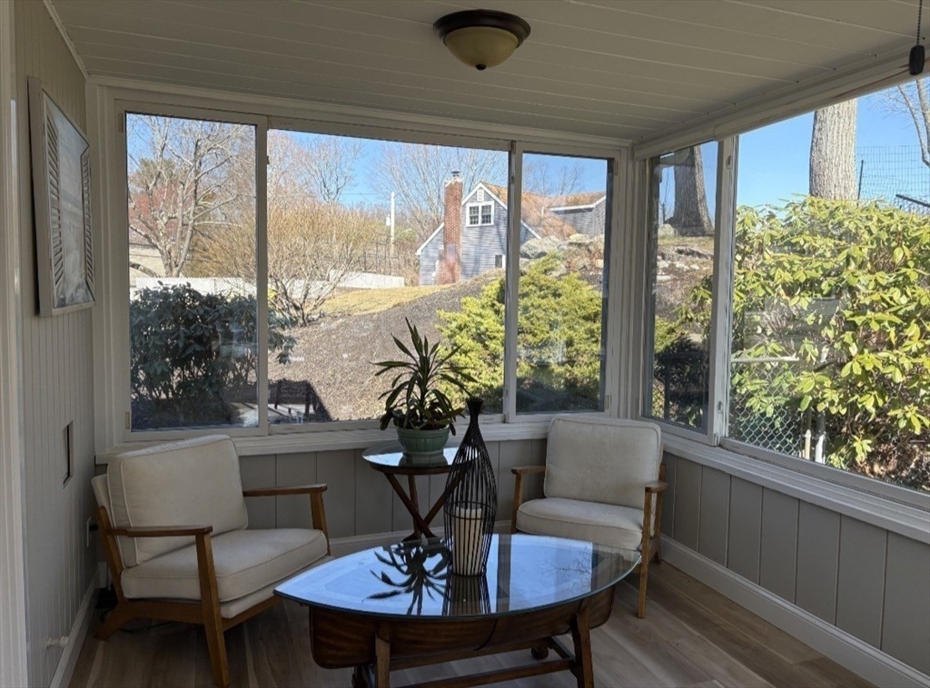 13 Meadowview Road