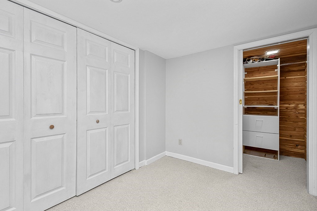 13 Meadowview Road