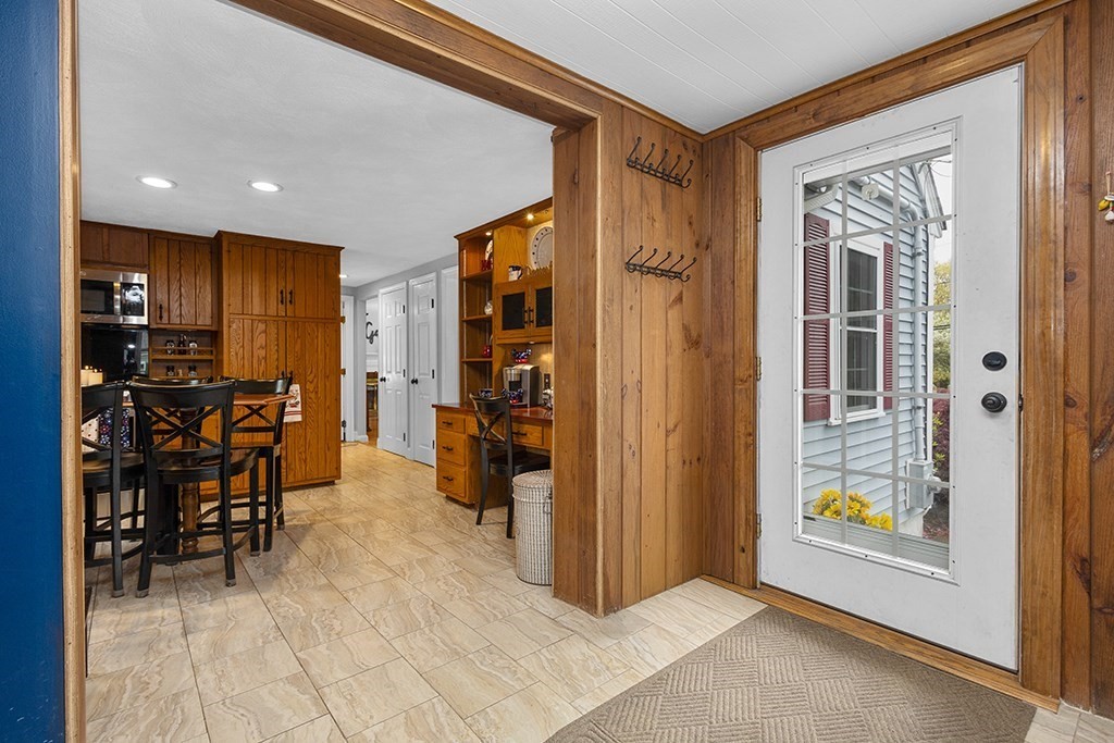 13 Meadowview Road