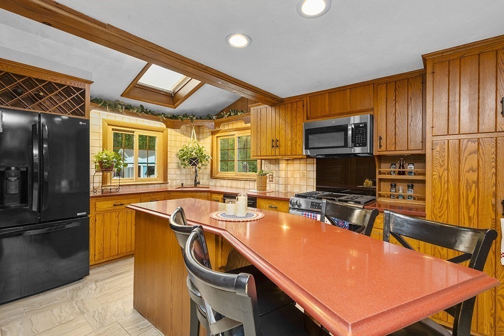 13 Meadowview Road