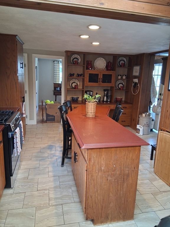 13 Meadowview Road