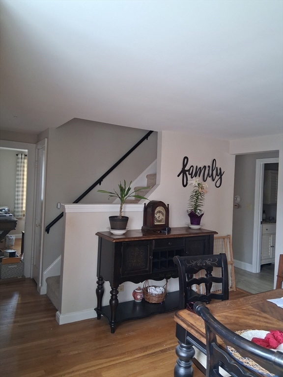 13 Meadowview Road