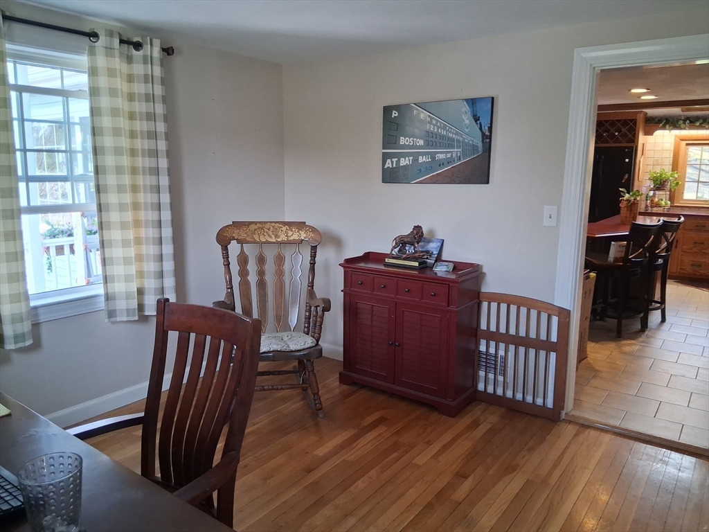 13 Meadowview Road