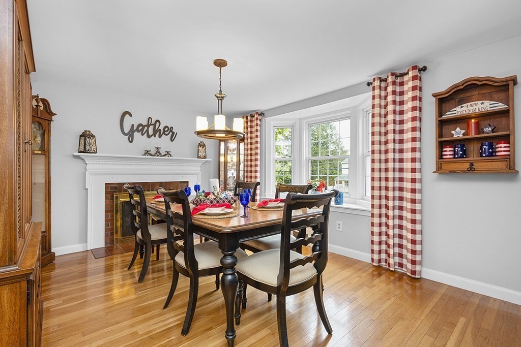 13 Meadowview Road