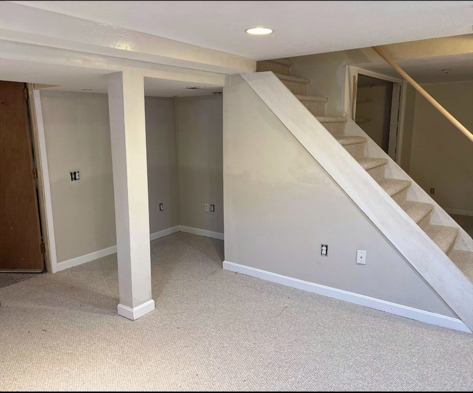 13 Meadowview Road