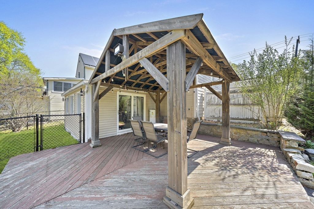 86 Prospect St