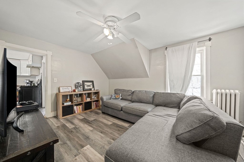 156 Allen St