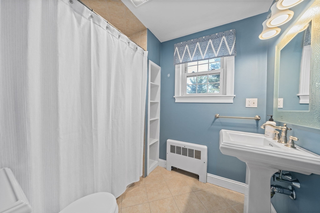 86 Cabot Ave
