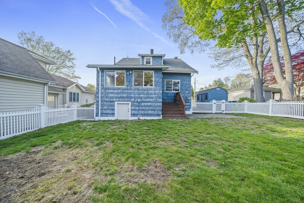 86 Cabot Ave