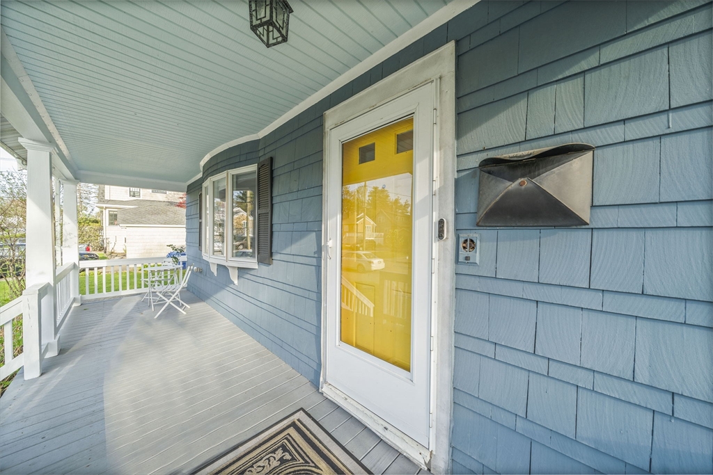 86 Cabot Ave