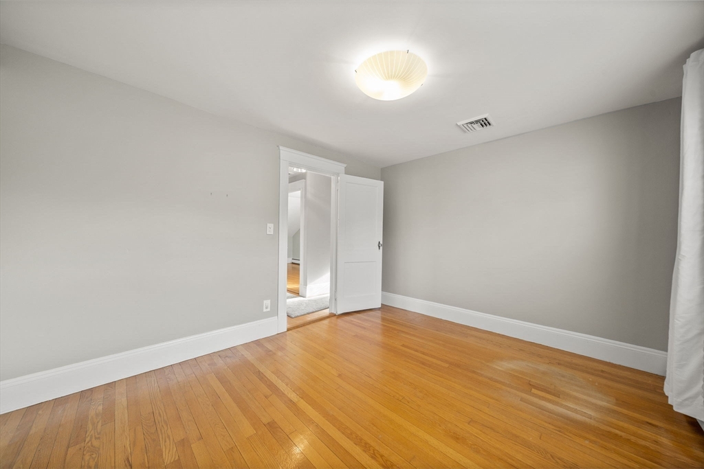 86 Cabot Ave
