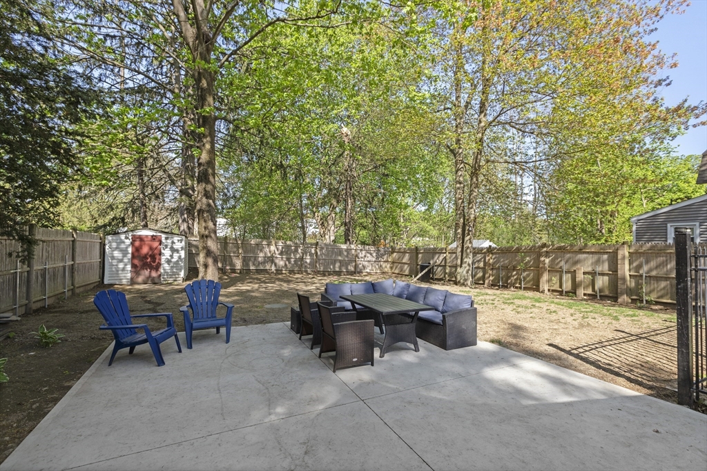 226 Central St