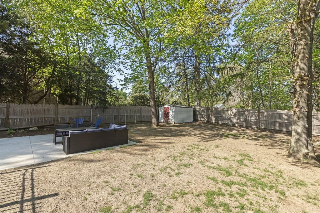 226 Central St