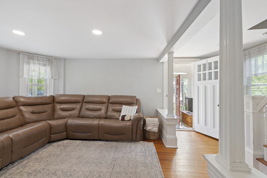 226 Central St