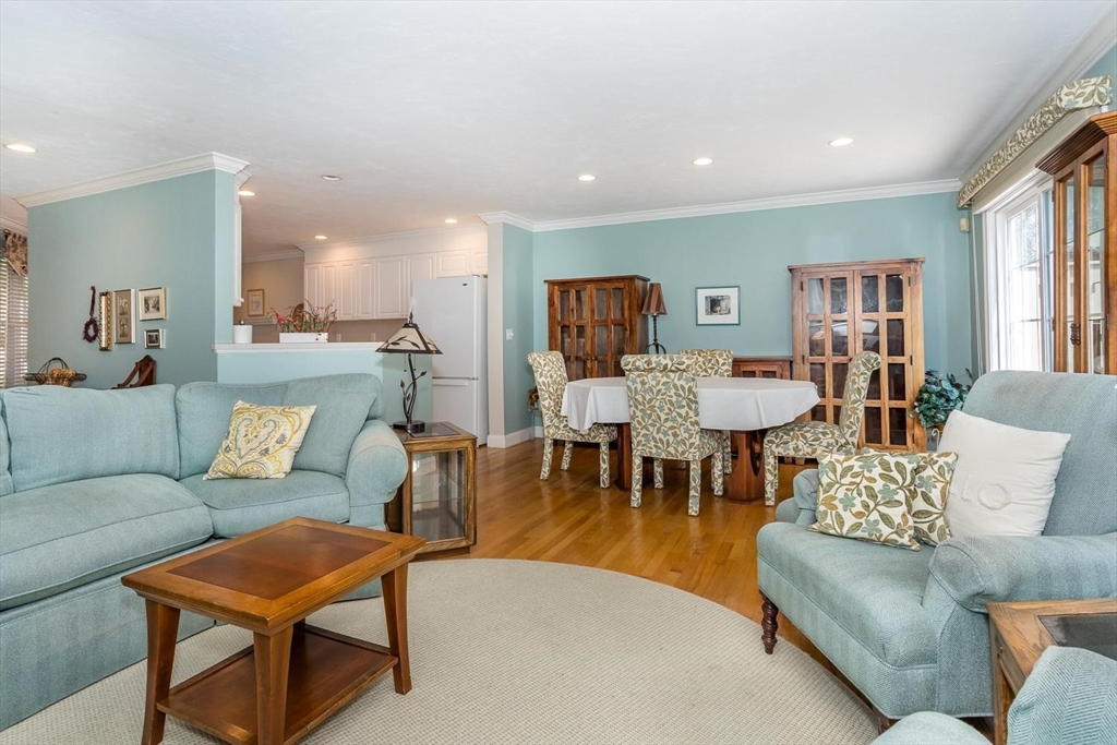 215 Neponset # 215