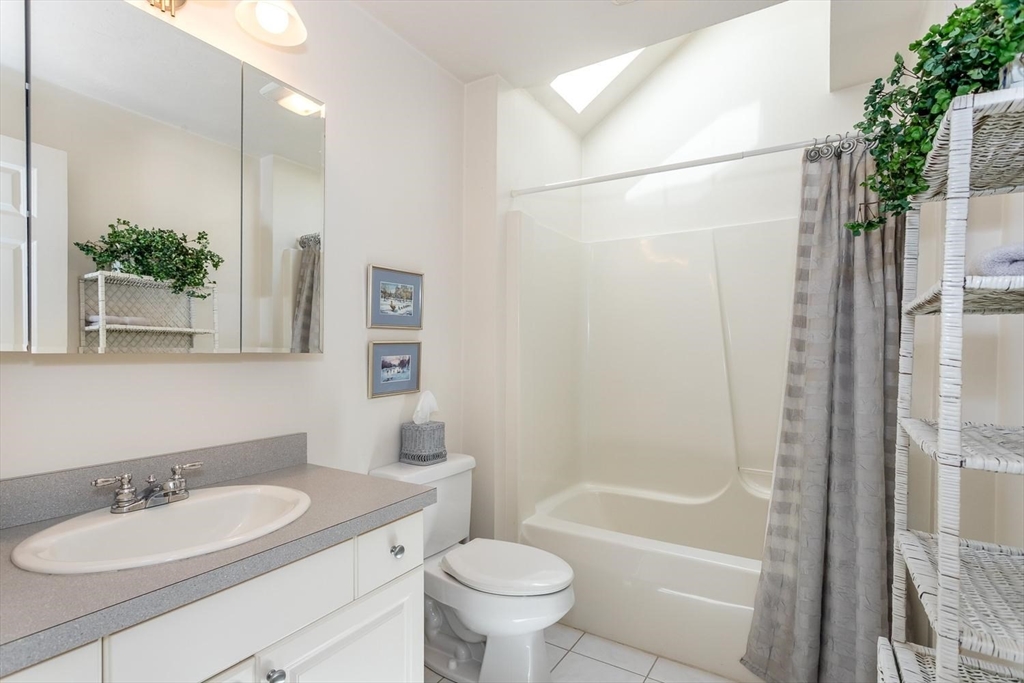 215 Neponset # 215