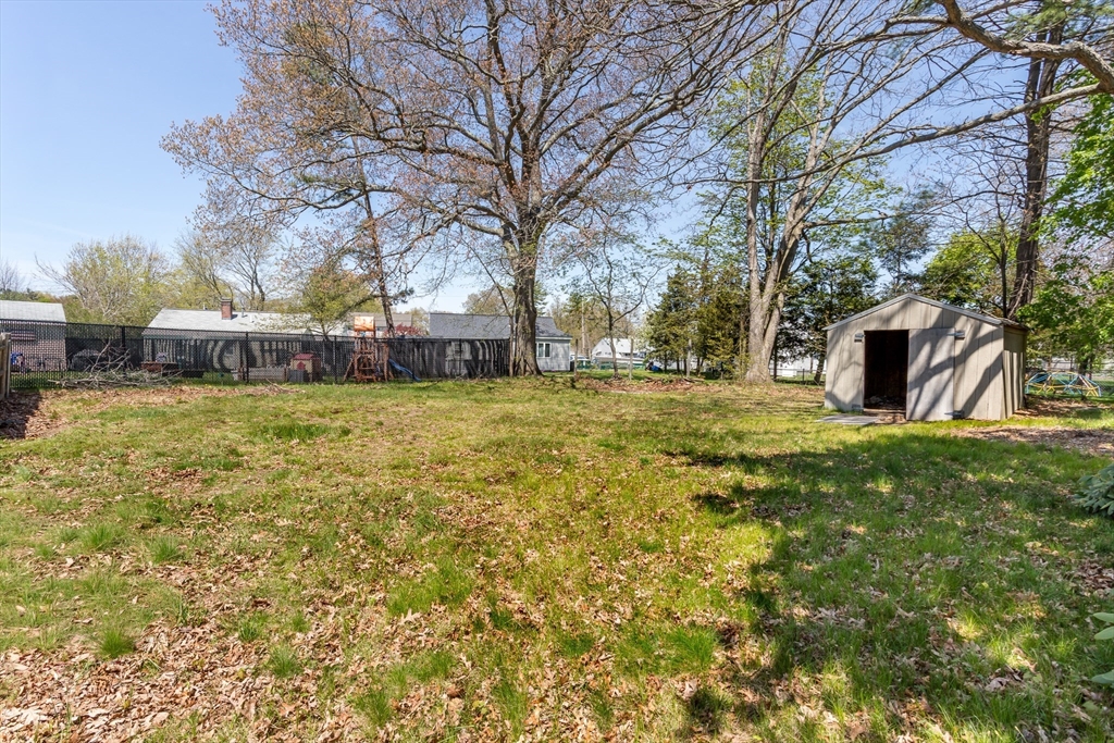 20 Rayburn Rd