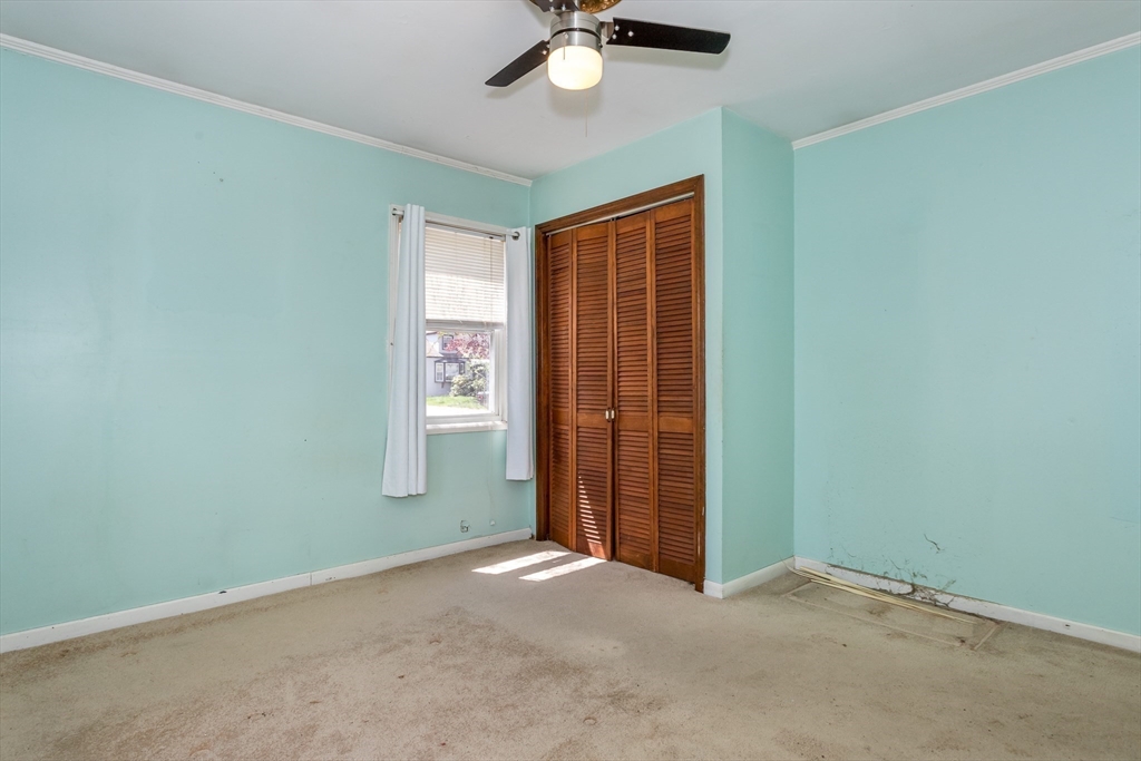 20 Rayburn Rd