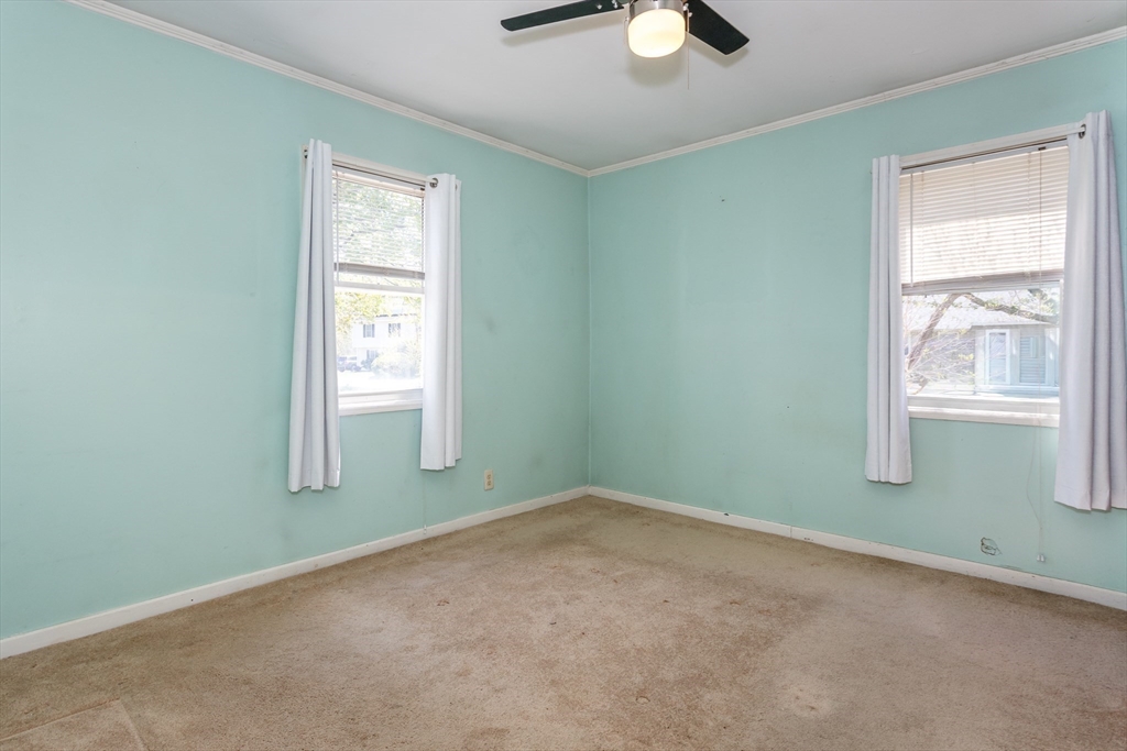20 Rayburn Rd