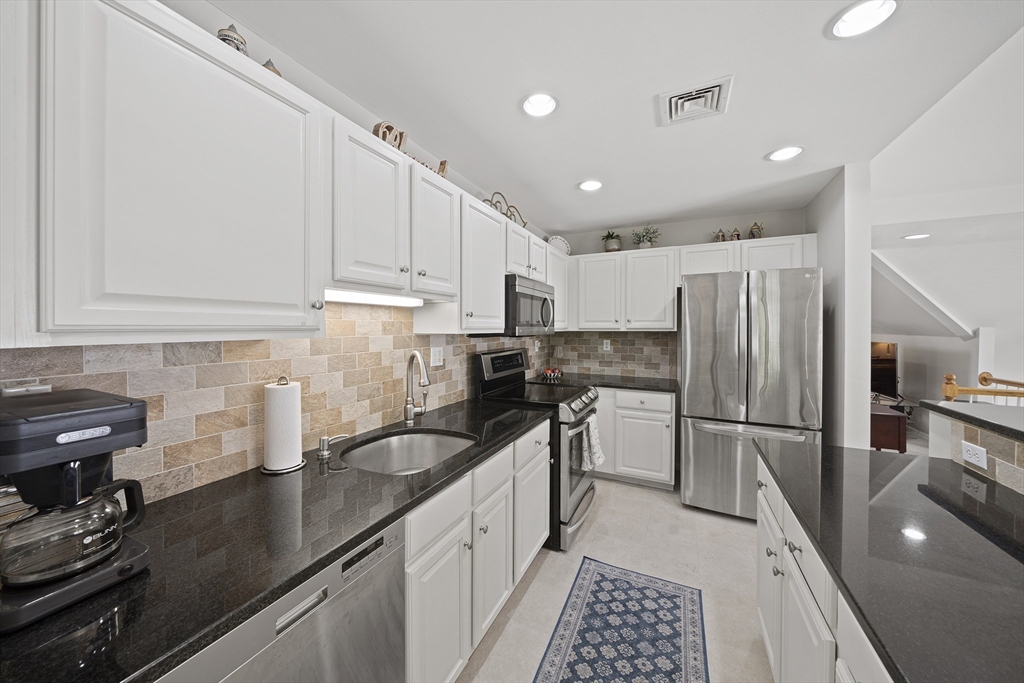 7 Evergreen Circle # 7