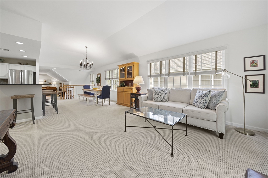 7 Evergreen Circle # 7