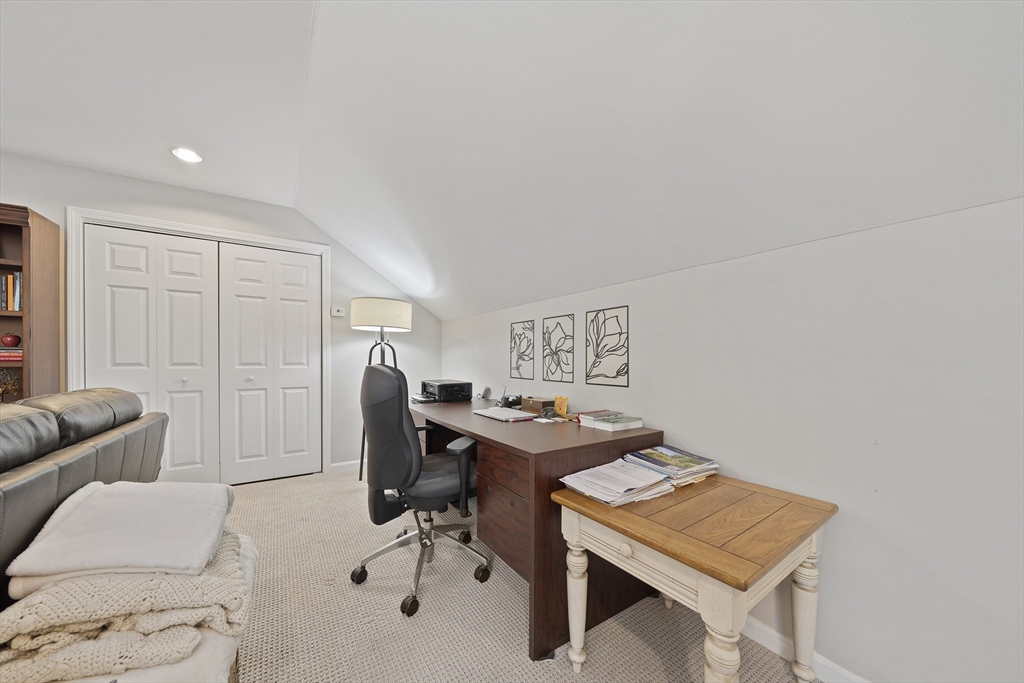 7 Evergreen Circle # 7