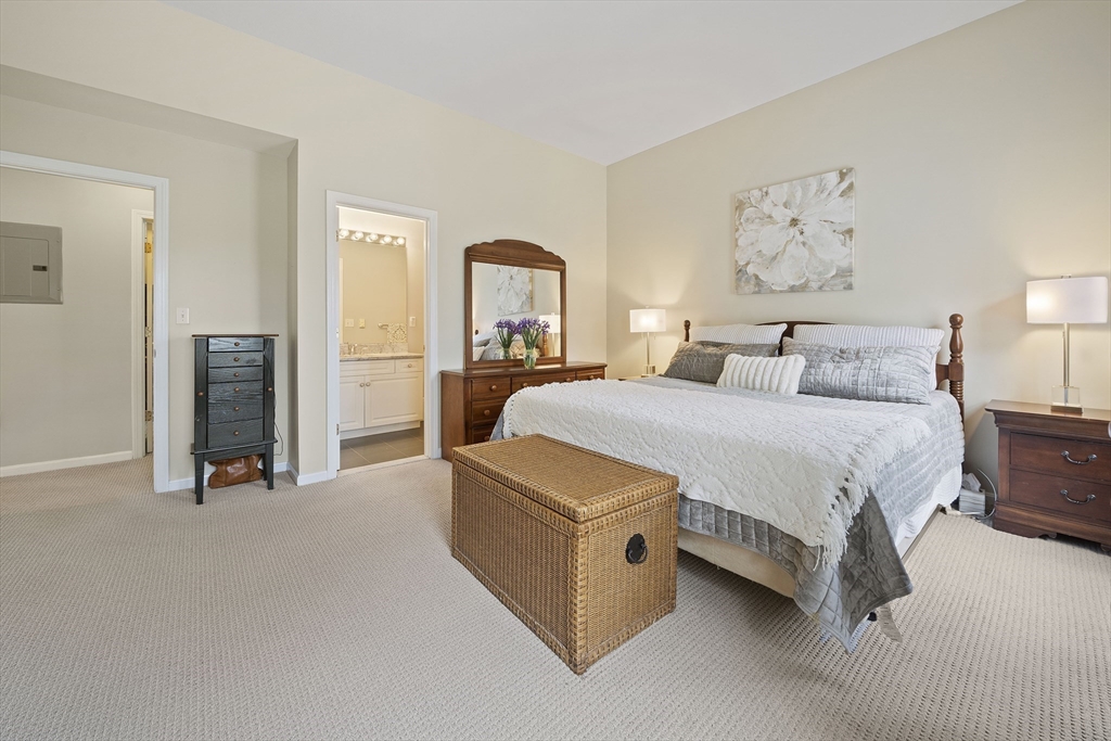 7 Evergreen Circle # 7