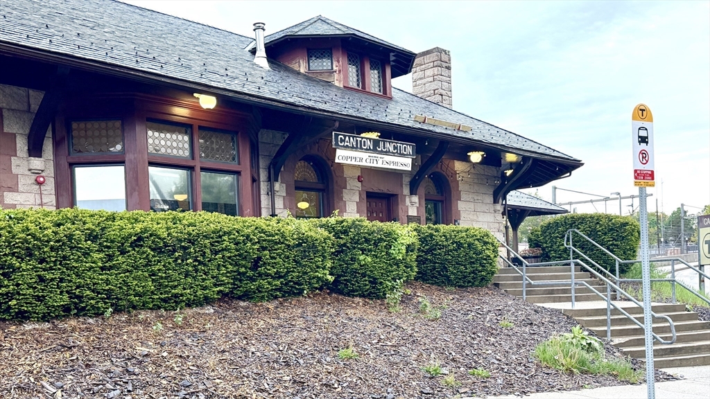 7 Evergreen Circle # 7