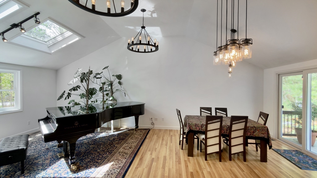 136 Allen Road