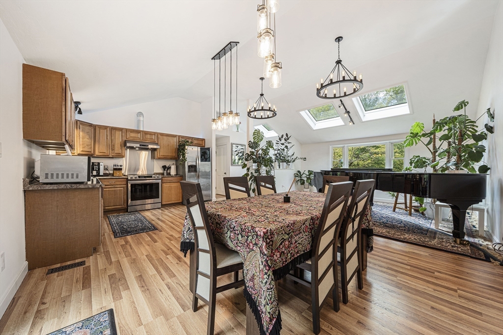 136 Allen Road