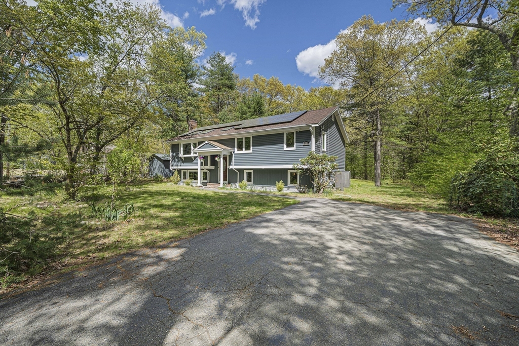 136 Allen Road