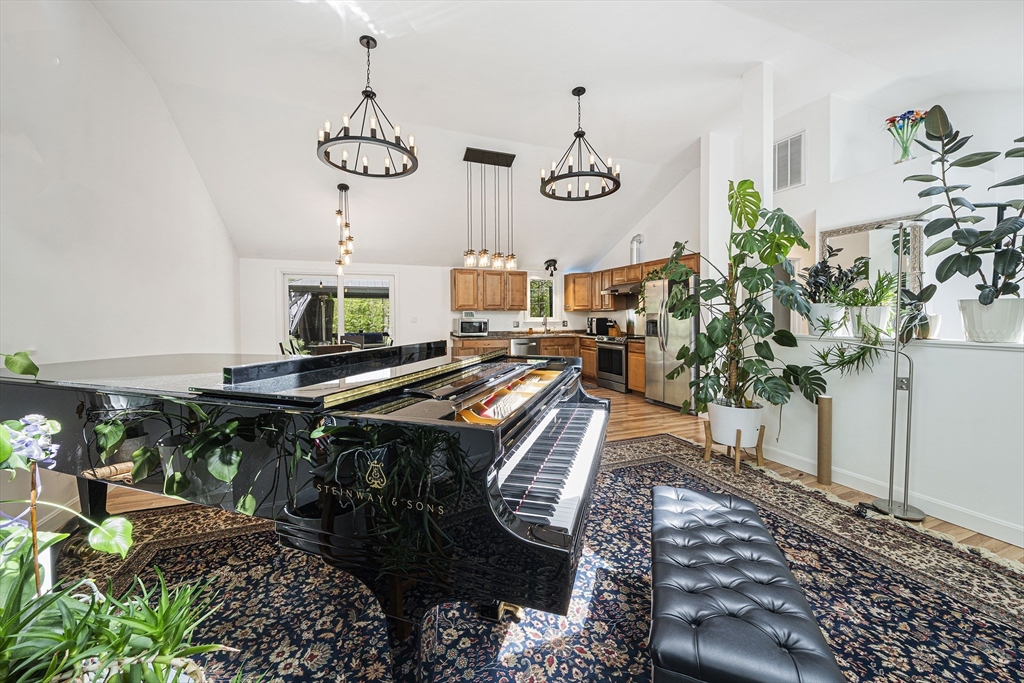 136 Allen Road