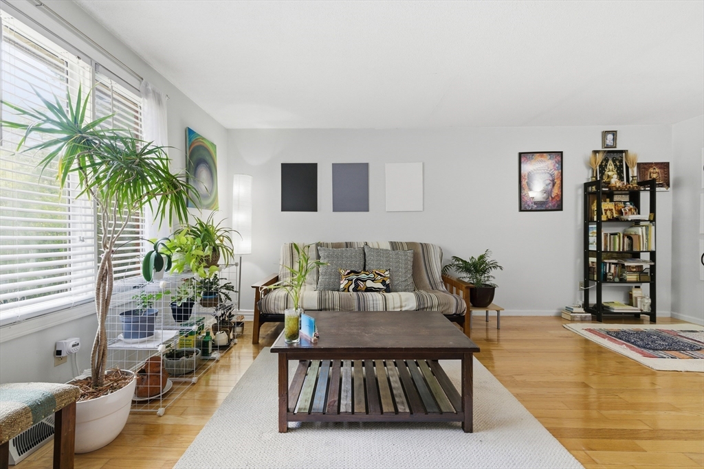 23 Hilltop Lane # 1