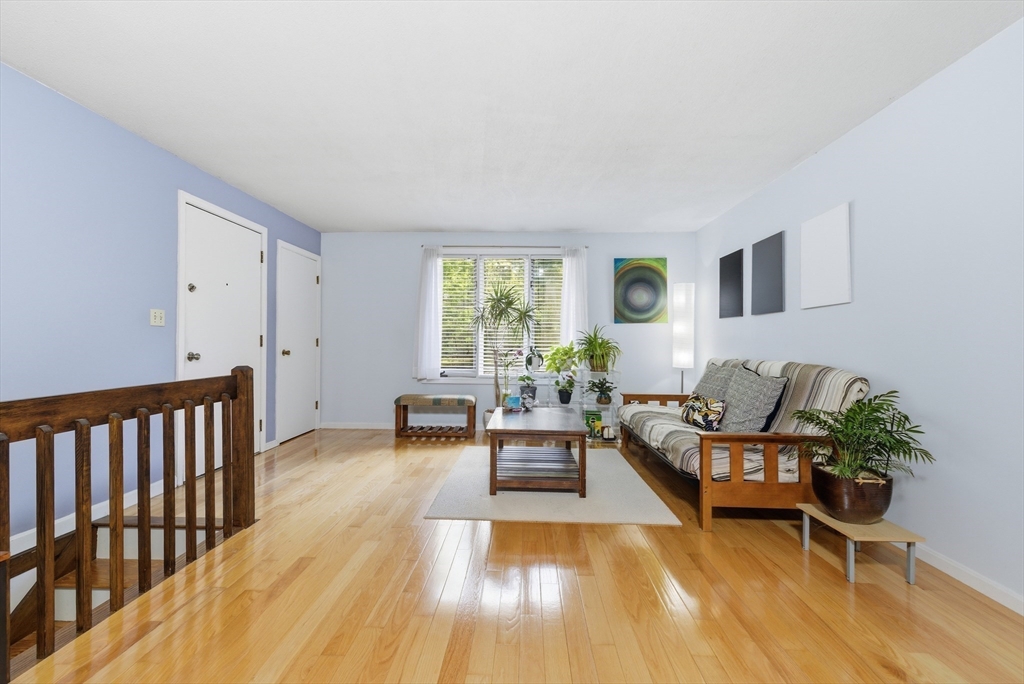 23 Hilltop Lane # 1