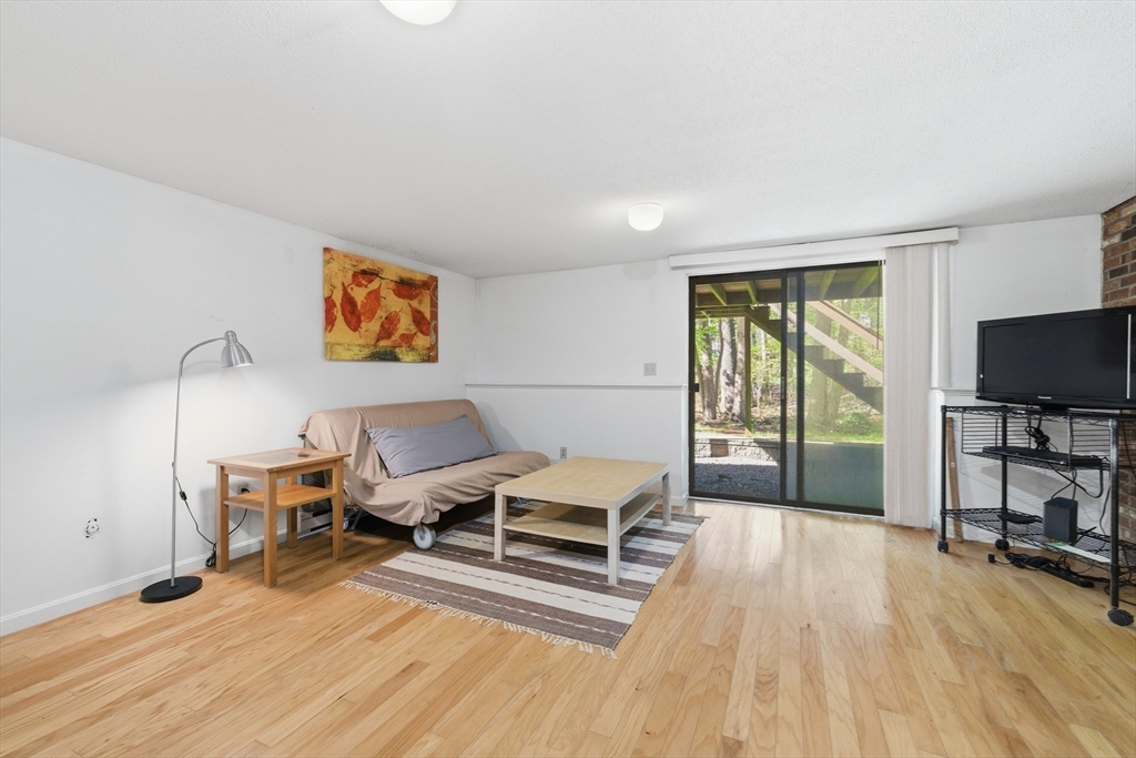 23 Hilltop Lane # 1