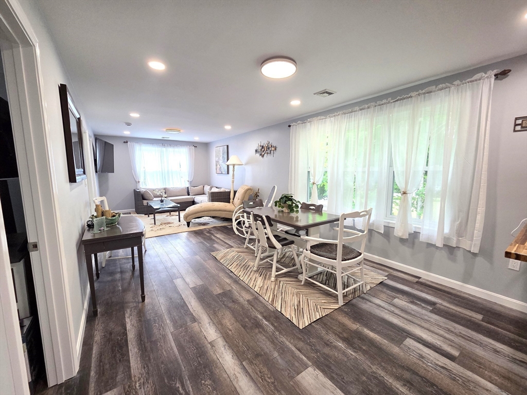 276 Sumner St # 2
