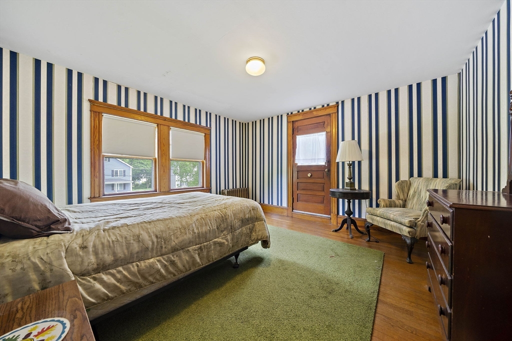 19 Byron Ave