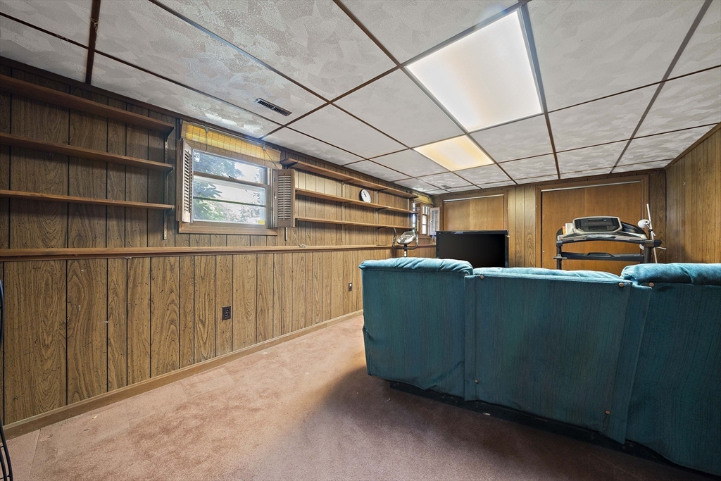 6 Sandy Ridge Cir