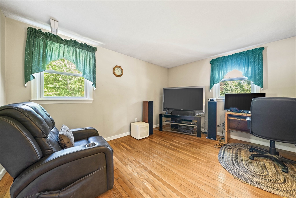 156 Third St