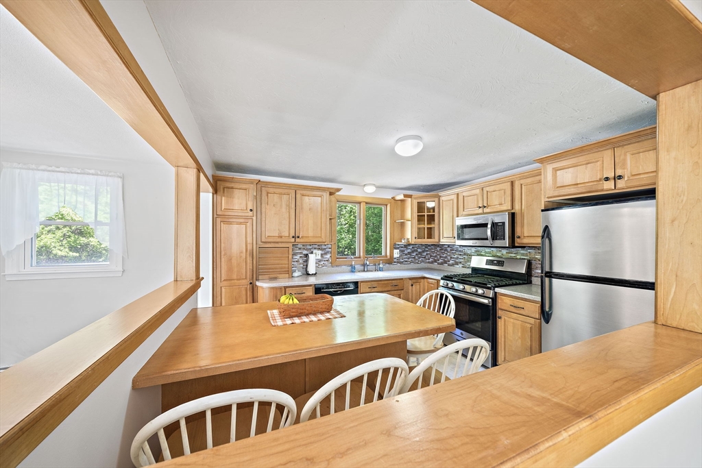 156 Third St
