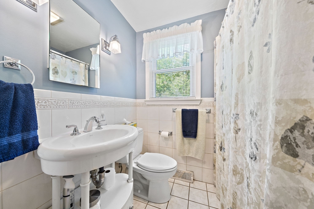 156 Third St