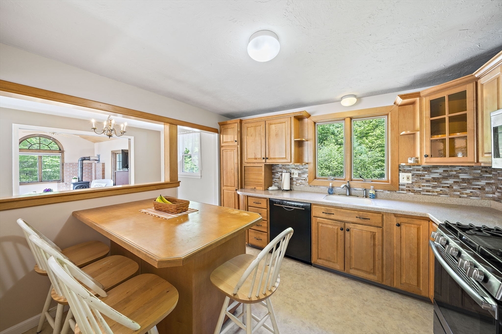 156 Third St