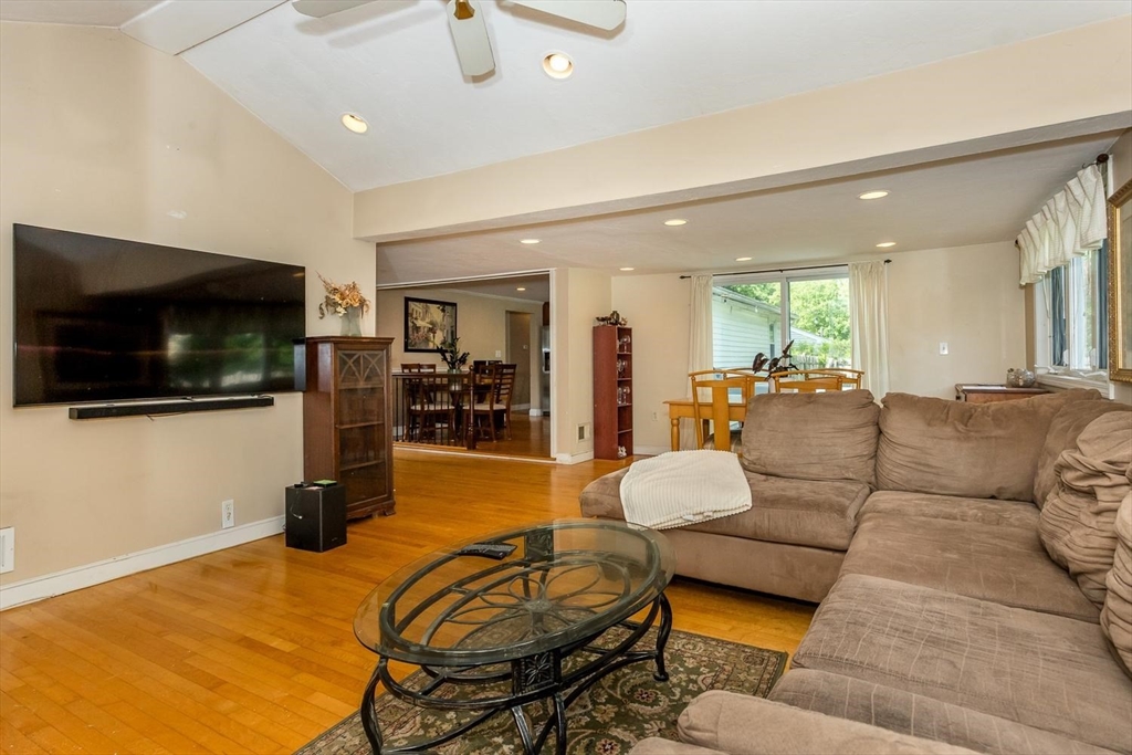 22 Middlesex Rd