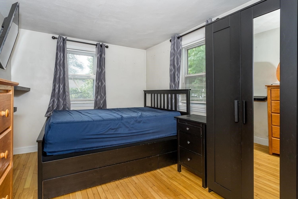 22 Middlesex Rd