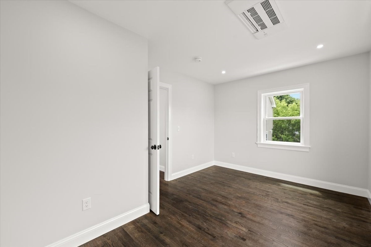 153 Edgewater Drive