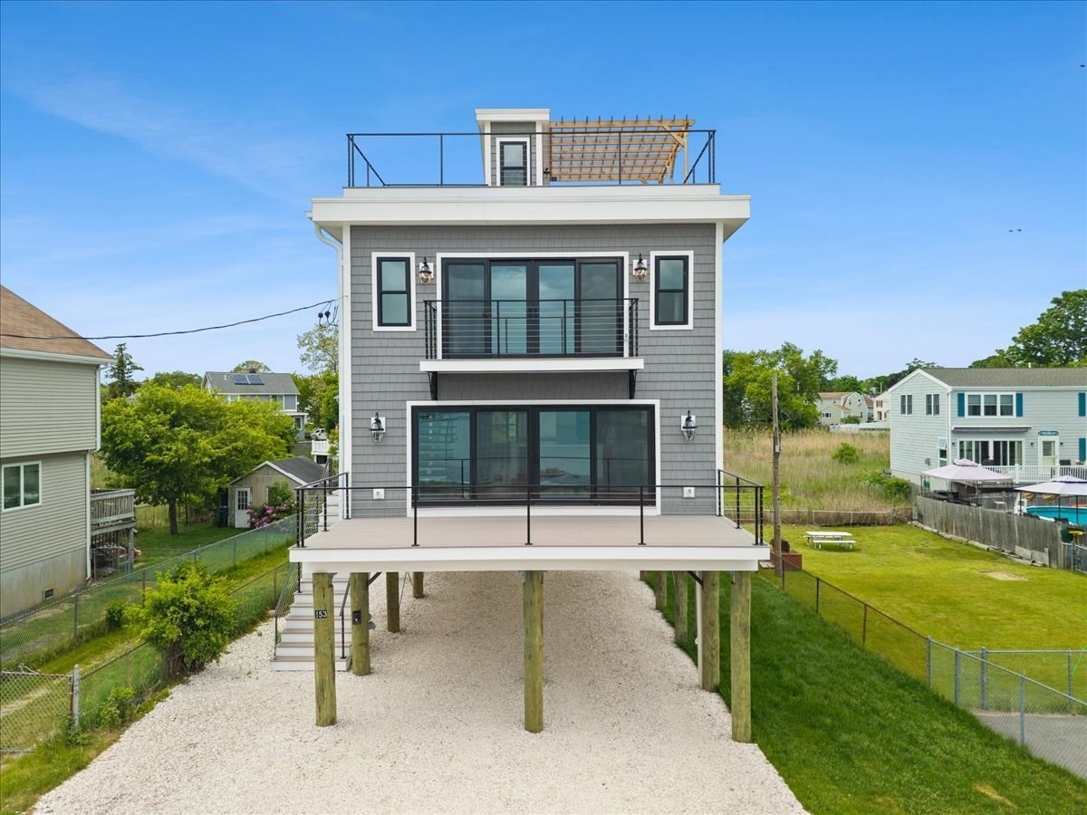 153 Edgewater Drive
