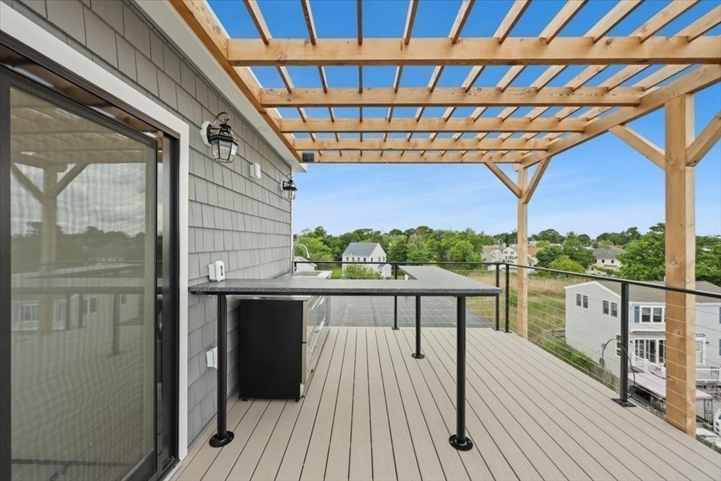 153 Edgewater Drive